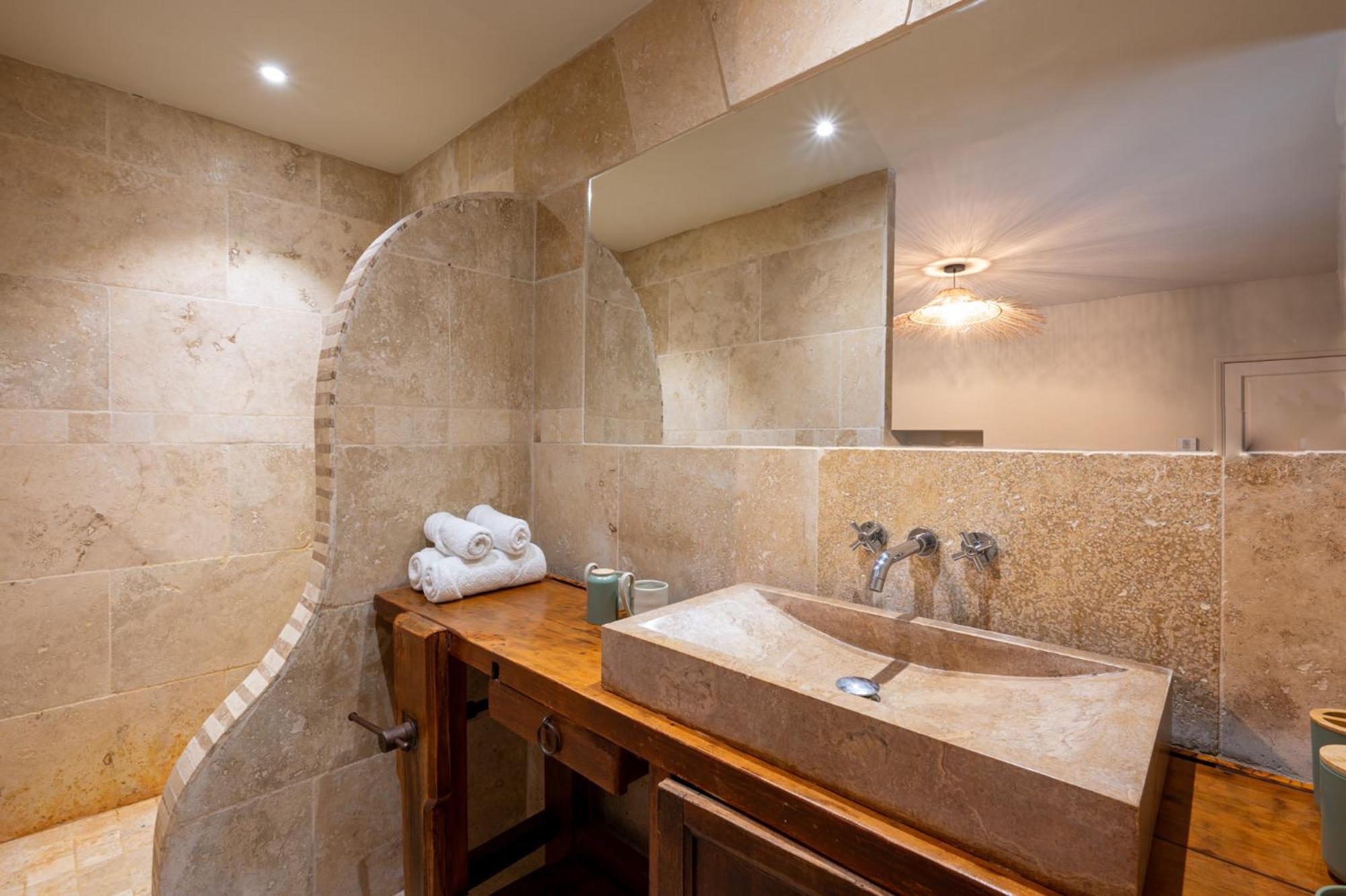 Hotel Mas Du Cimai Evenos Zewnętrze zdjęcie