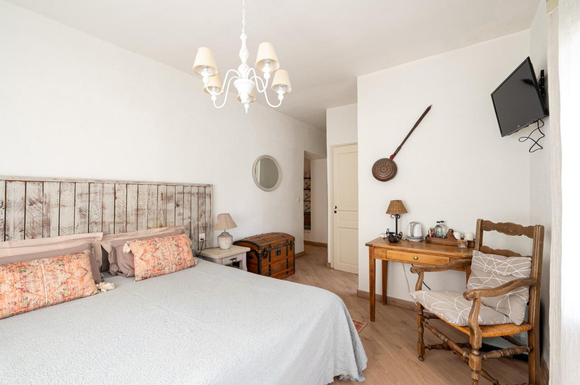 Hotel Mas Du Cimai Evenos Zewnętrze zdjęcie