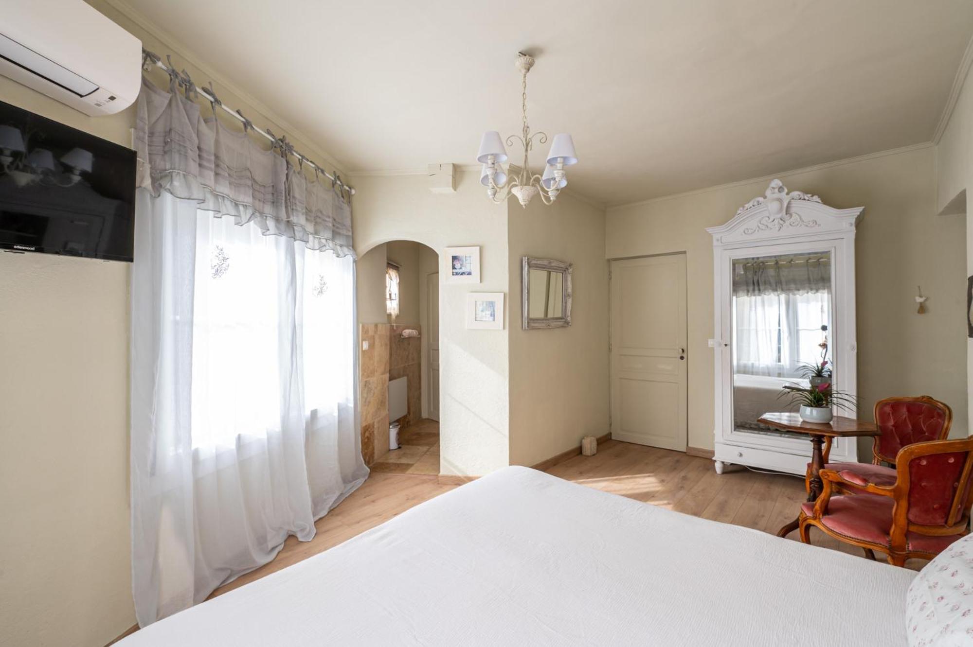 Hotel Mas Du Cimai Evenos Zewnętrze zdjęcie