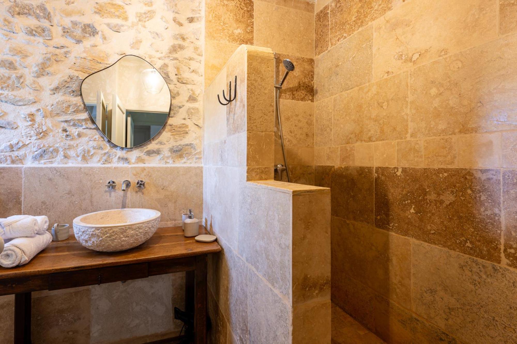 Hotel Mas Du Cimai Evenos Zewnętrze zdjęcie